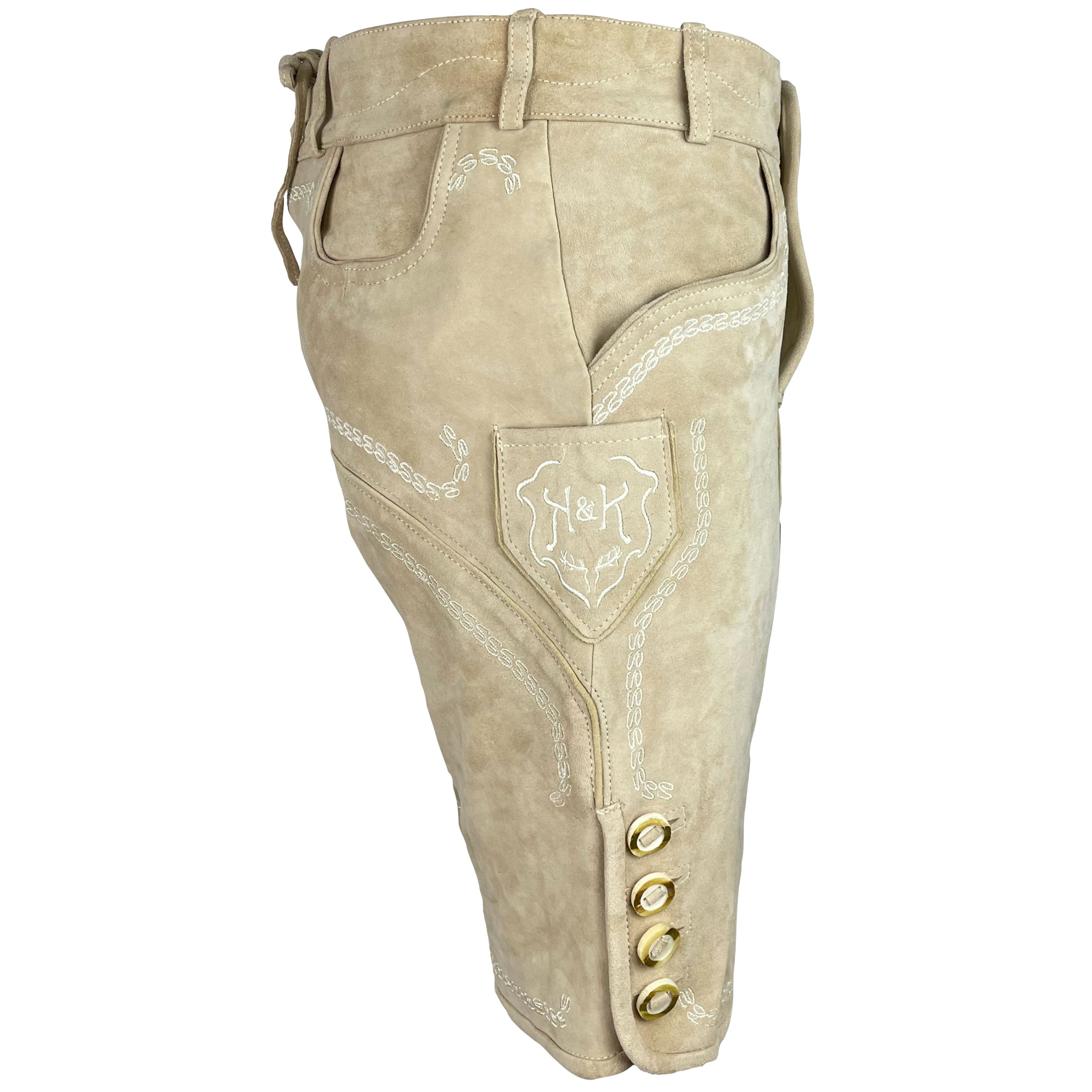 Lederhose Der Hirsch - beige mit weißen Stickereien